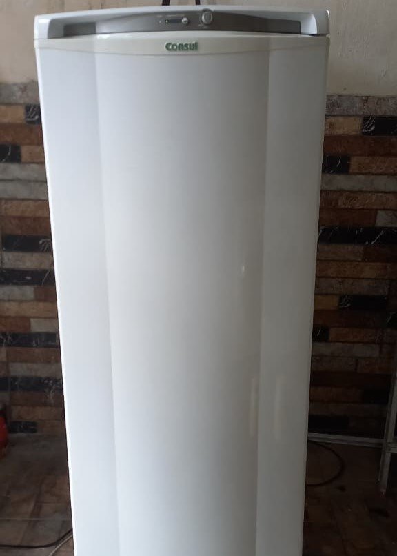 VENDO Freezer Consul em boas condições usado